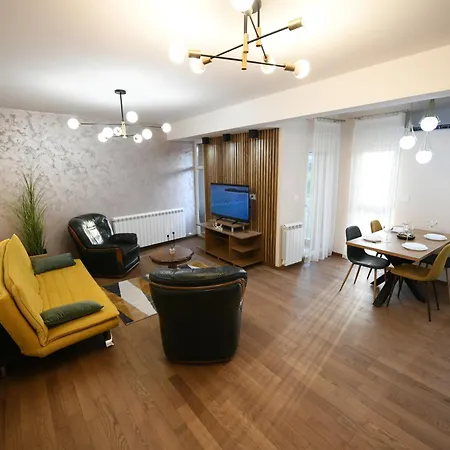 Cristal Palace 004 *